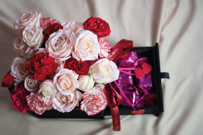 Porta-Joia com Flores e Chocolate